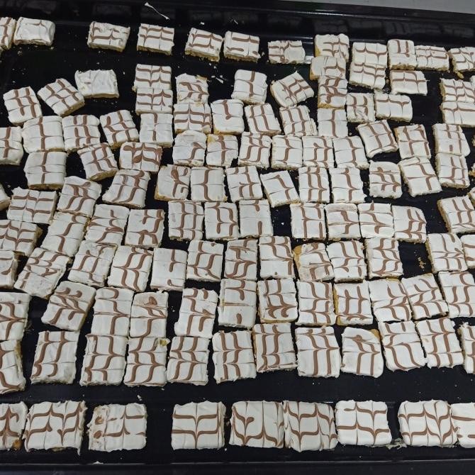 

Sale Button Cheese Cookies