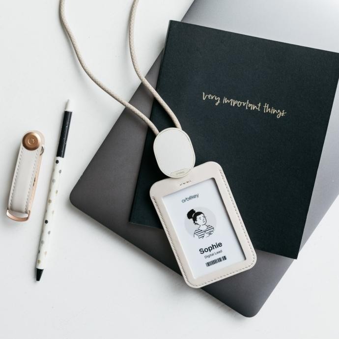 

Name Tag ID Card Holder with Landyard Orbitkey murah