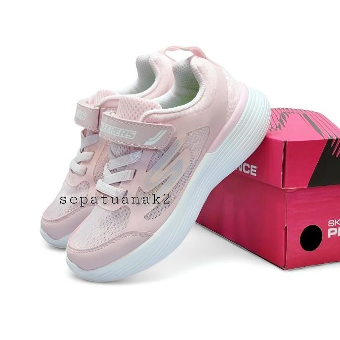 Sepatu Anak Skechers Perempuan Pink Sepatu Sneakers Lari Anak Cewek