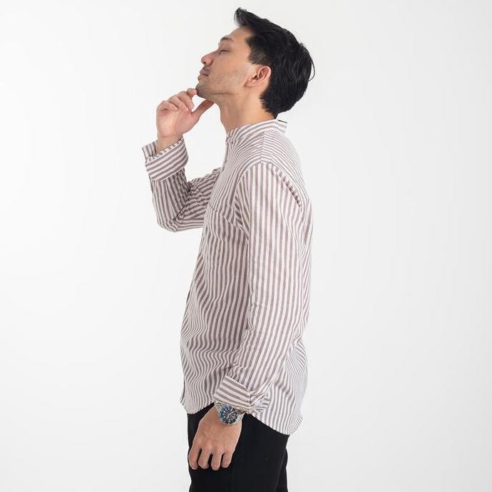 Promo Kemeja Pria Garis Woodcutter Collarless Butcher Stripe Kerah Shanghai - Mocha Lengan Panjang