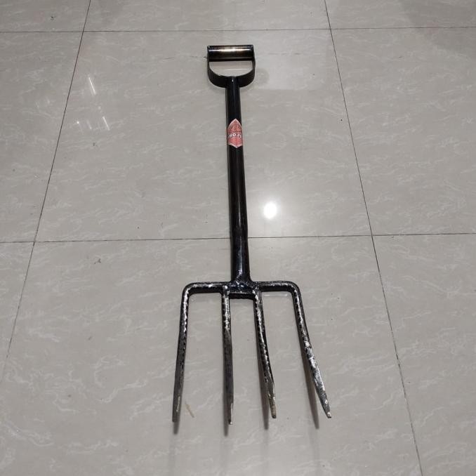 Garpu Injak / Garpu Injak Tanah