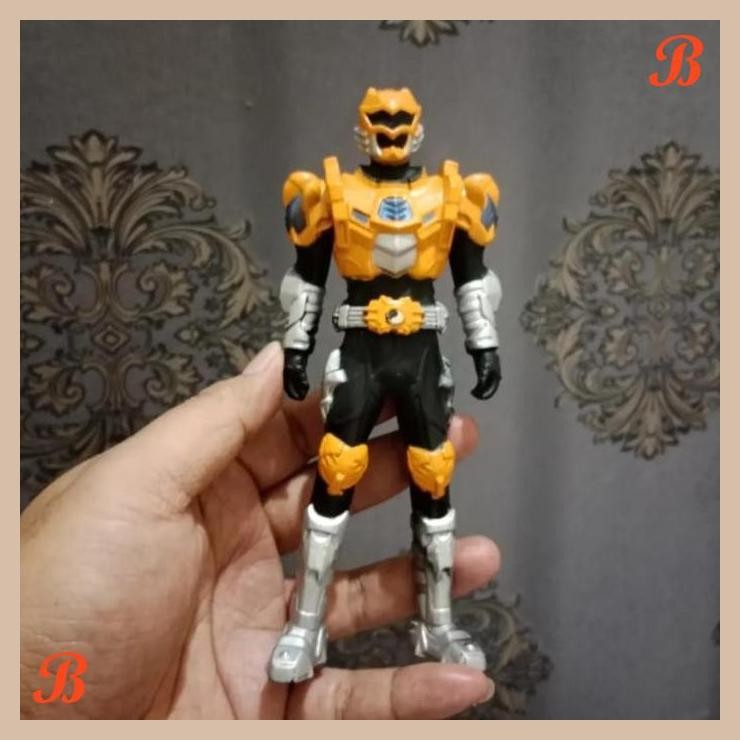 [MFA] FIGURE ARMOR HERO TIGER MAN AULDEY