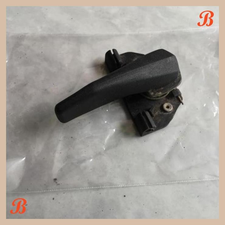 [BSB] HANDLE TARIKAN BUKA TUTUP BENSIN MOBIL PEUGEOT 306