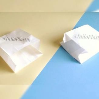 

Rwet-23 @100Pcs Paper Bag French Fries / Kantong Kertas Putih Kentang Goreng 15,5X11X6 Hemat