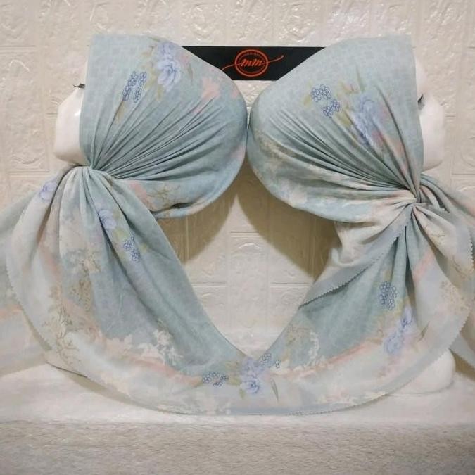 Diskon HIJAB SEGI EMPAT VOAL MOTIF BUNGA WARDAH KOMBI BIRU PINK