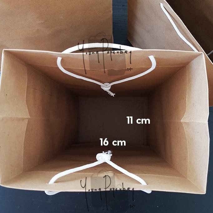 

Ew-98 Paper Bag Tas Kertas Paperbag Kraft Coklat Polos 16 X 11 X 34,5 125Gsm