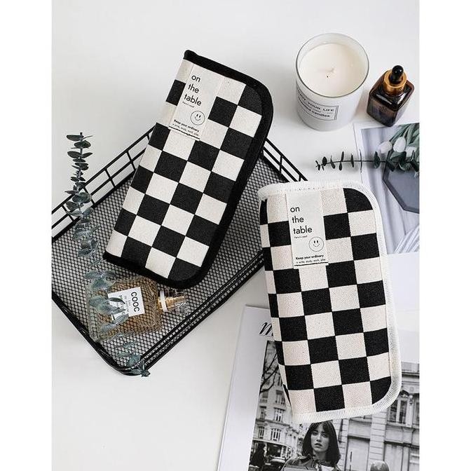 

new !!! tempat pensil /derhana kotak pensil/ins nilai tinggi kotak hitam dan putih sederhana tas pensil-Ms.Pepeleria murah