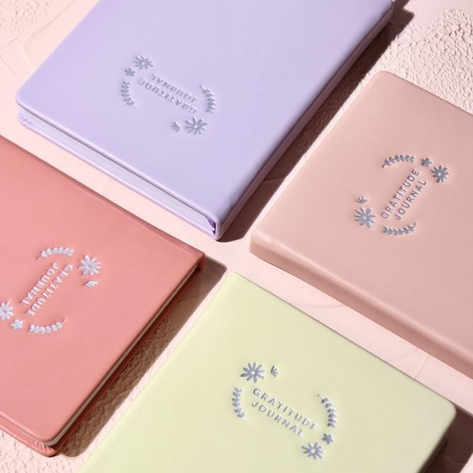 

Thre Gratitude Journal / Buku Jurnal Harian Thre Design