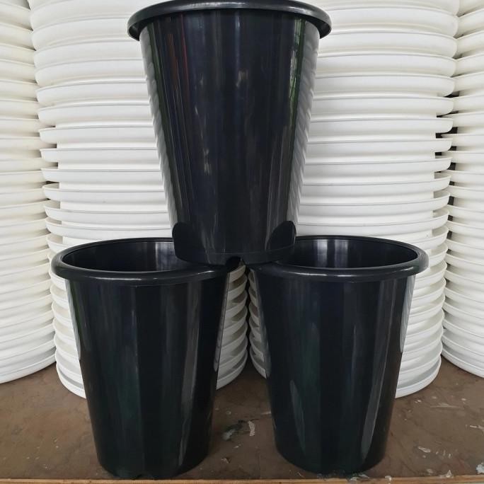 Pot Tower 21 HITAM Nkt / Pot Kaktus / Pot Bunga Tinggi