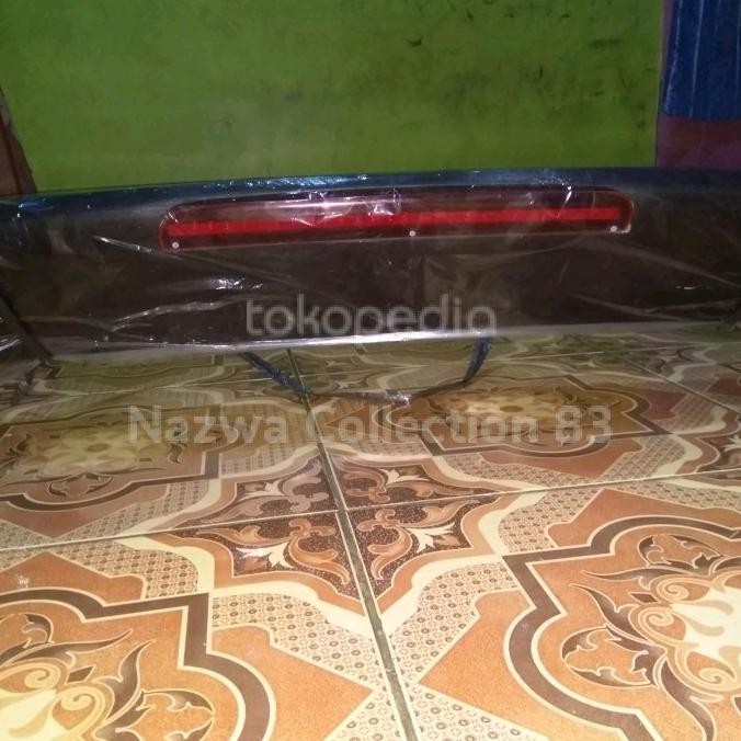 * spoiler Starlet kapsul plus lampu *