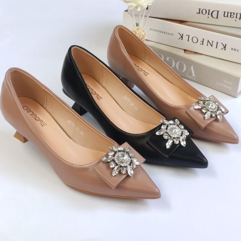 #3077-18# Sepatu Pantopel wanita Canmore best quality