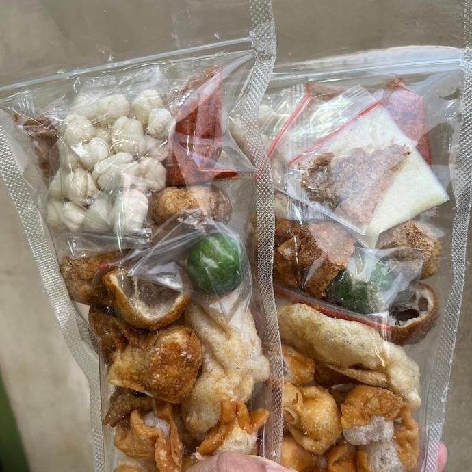 

Mix baso aci 4, Seblak 4, Cuanki 4 Abah Aceng Instan Sambal Food Pedas Cireng isi