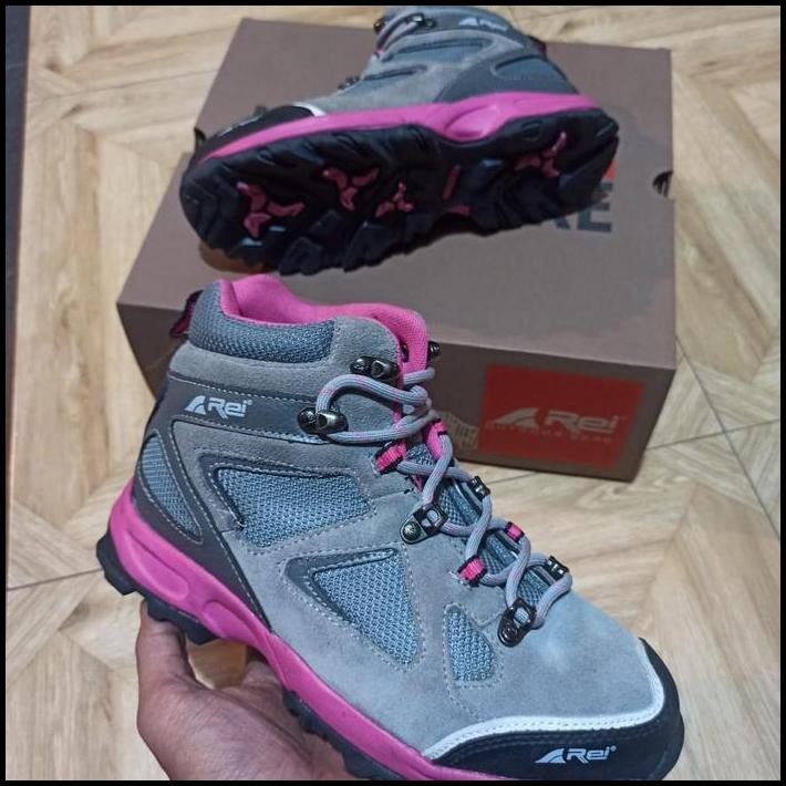 Sepatu Gunung Rei Original Sepatu Gunung Wanita Arei Original Boot