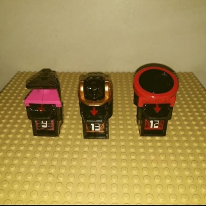 dx kamen rider fourze 3pcs