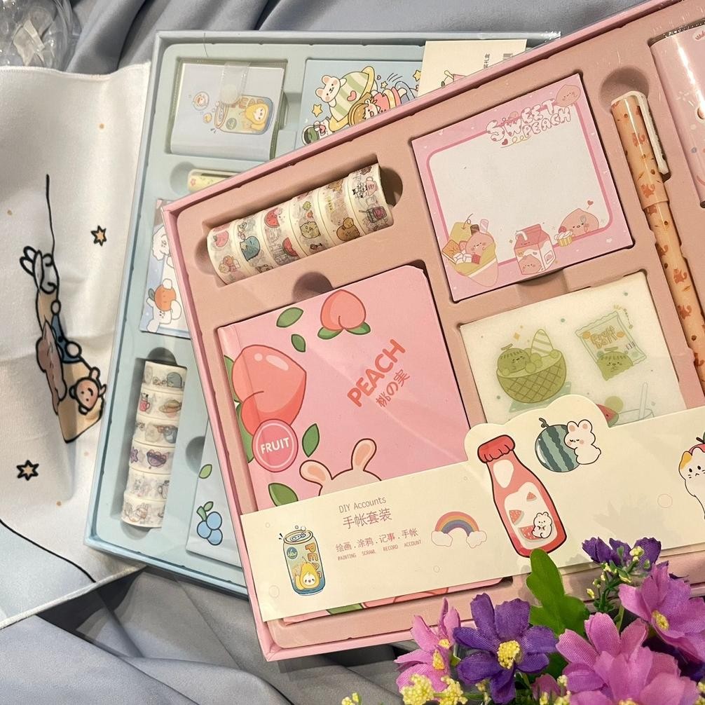 

Ready Paket Jurnal 7 In 1 Karakter Buah Peach Pink Biru Free Box Include Solatip Buku Mini Kertas Bintang Sticky Notes Sticker Sheet Pulpen Fancy Stuff Best Gift Present For Birthday Event Souvenir Alat Tulis Kantor Sekolah Grosir Kado Ulang Tahun Co