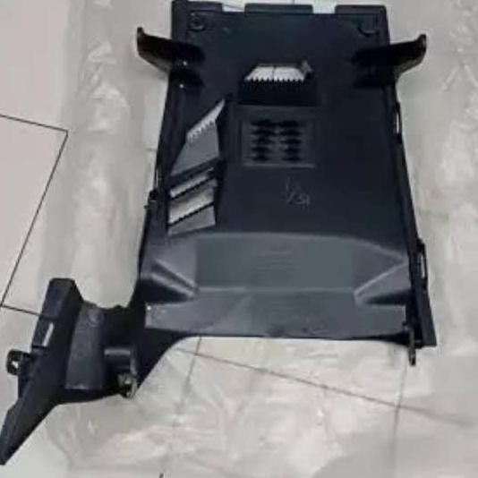 Dek dasbor bawah kolong atau cover Lumpur bawah Vario 125 150 Led new murah