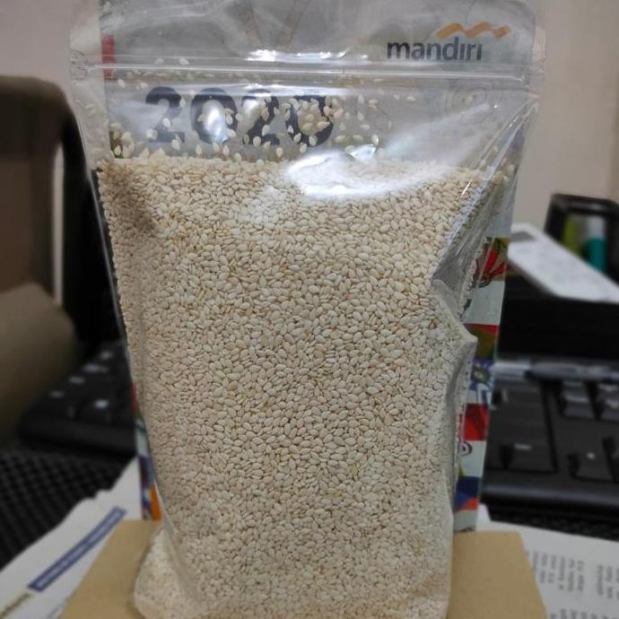 

Terlaris Wijen Putih / White Sesame Seeds 500Gr / Kg