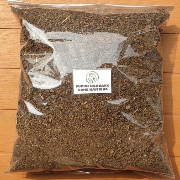 

Terlaris Pupuk Kandang Kohe Kambing Halus Premium Penyubur Tanaman 1Kg