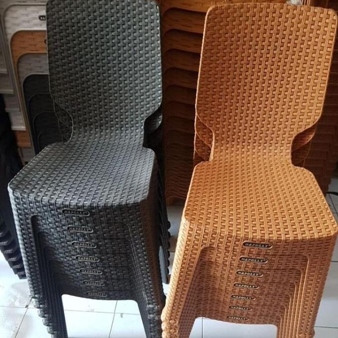 Kursi Plastik Napolly Rotan Sandaran / Kursi Makan / Kursi Cafe / Kursi Tamu / Kursi Susun Plastik C
