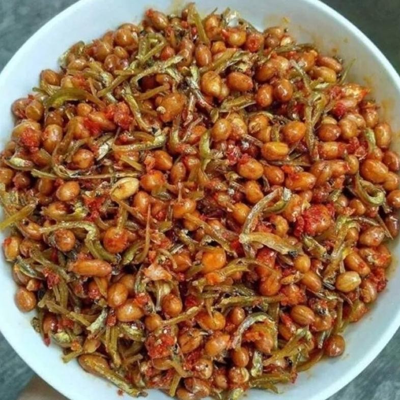 

SAMBALADO TERI KACANG 250gr - RENDANG UNI LILI