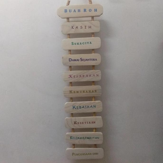 Diskon Hiasan Dinding Rohani Buah Roh Bahan Kayu