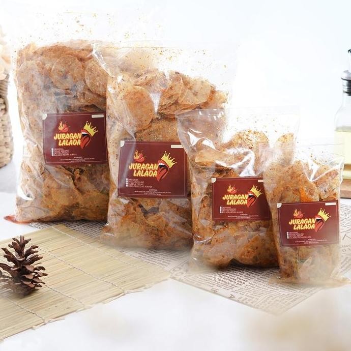 

HIW KERIPIK KACA 1KG JURAGAN LALADA Food Snack Pedas Kripik Kripca Makanan Cemilan