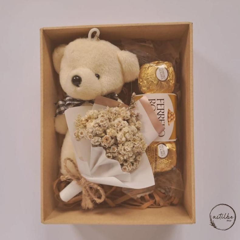 

Set Hampers Coklat (Gantungan Teddy + Coklat +Buket + Pita+ Free Card) nUg