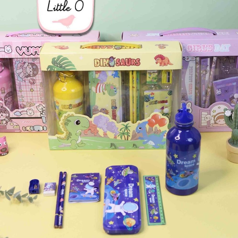 

RB Paket Alat Tulis Lengkap Dengan Botol Minum 8in1 Paket Ulang Tahun Goodiebag Hampers Kado Birthday