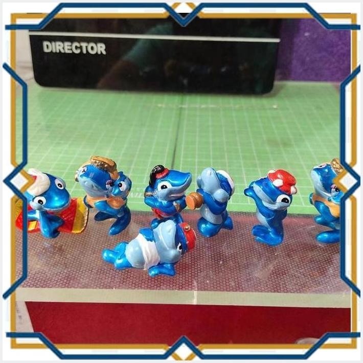 

[R28] FIGURE KINDER FERRERO SURPRISE 1995