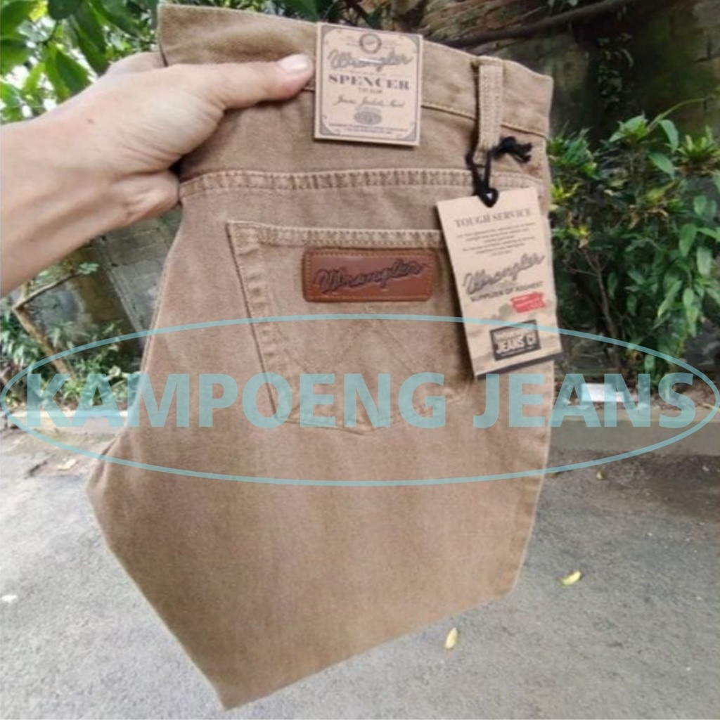 CELANA JEANS PRIA WRANGLE'R STANDAR CREAM