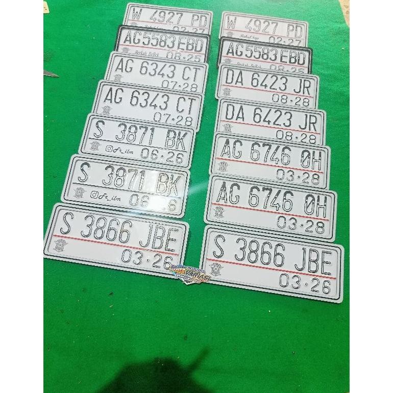 PLAT  NOMOR ACRILIK WARNA PUTIH PLAT MOTOR, PLAT CUSTOM, PLAT VARIASI.