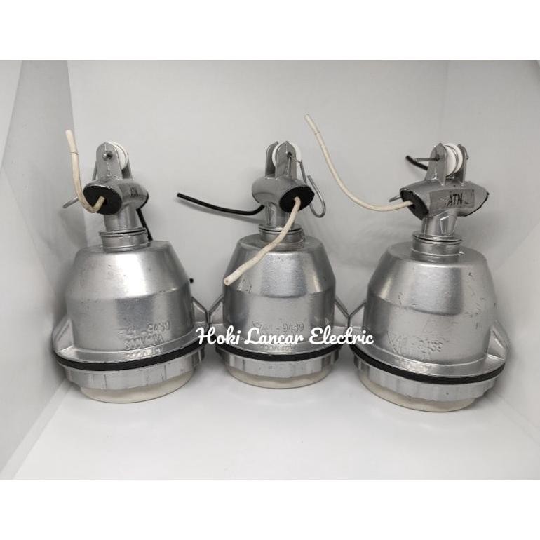 FITTING LAMPU GANTUNG KERAMIK WD E40/ FITTING LAMPU JALAN / FITTING WD E 40