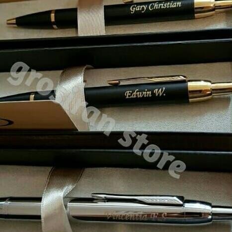 

Pulpen Parker alat tulis silver black gold Custom logo ukir Grafir Kualitas Original