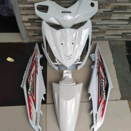 KAP COVER BODY HALUS MOTOR HONDA BEAT FI 2012 2013 2014 2015 FULL SET BODY HALUS MOTOR BEAT FI Motor