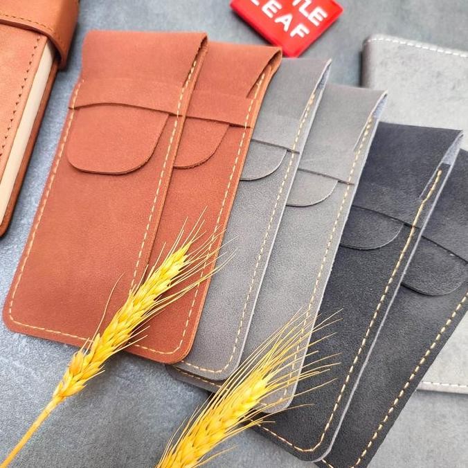 

PEN PENCIL CASE TEMPAT PENSIL PENA SARUNG KULIT SUEDE LEATHER PREMIUM LITTLE LEAF