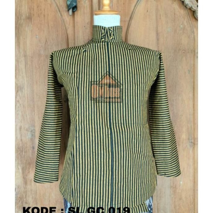 SURJAN LURIK GRADE C|| KODE: SL GC 019|| JAVA OMBUS||