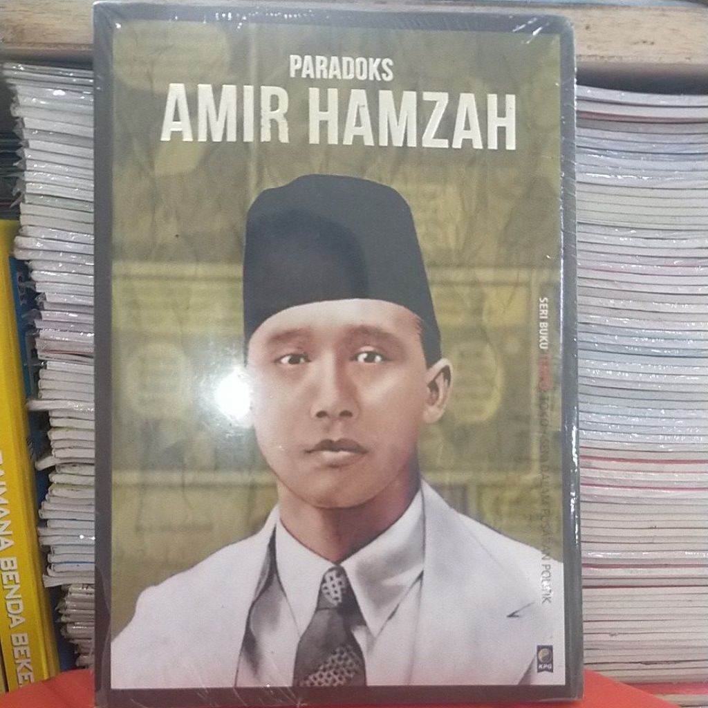 Paradoks Amir Hamzah