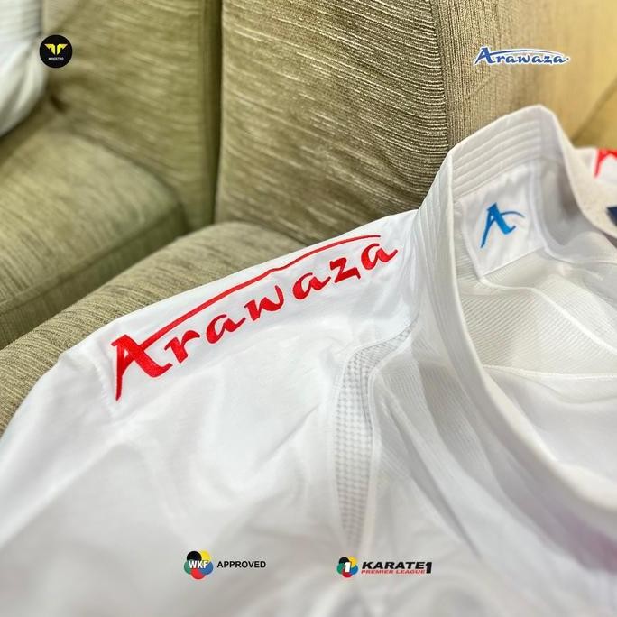 Tersedia ARAWAZA Rev-X REVERSIBLE-"Premier League"(Seragam Karate) - KUMITE- WKF Approved