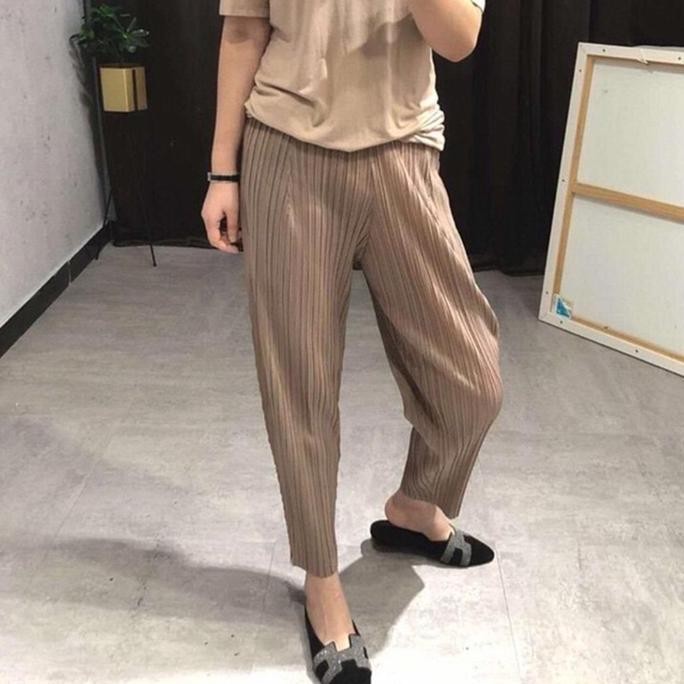 Anytime Pants Plisket Wanita Celana Panjang Import Pleats Korea Terbaru