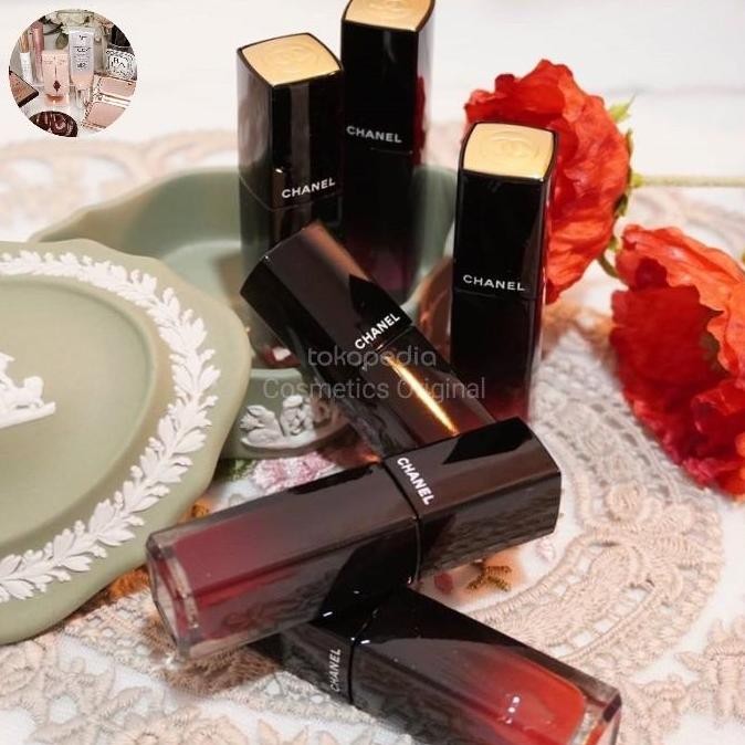 TERLARIS - CHANEL ROUGE ALLURE LAQUE ULTIMATE EXIGENCE IMPERTUR / Lipstik channel