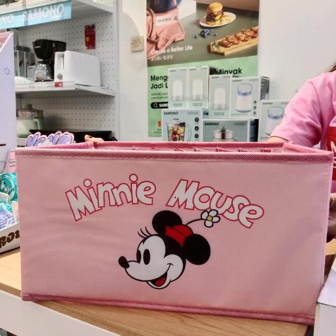 

Terlaris Miniso Mickey Mouse Collection Clothes Organizer With 9 Compartments (Minnie) Kotak Penyimpanan Pakaian