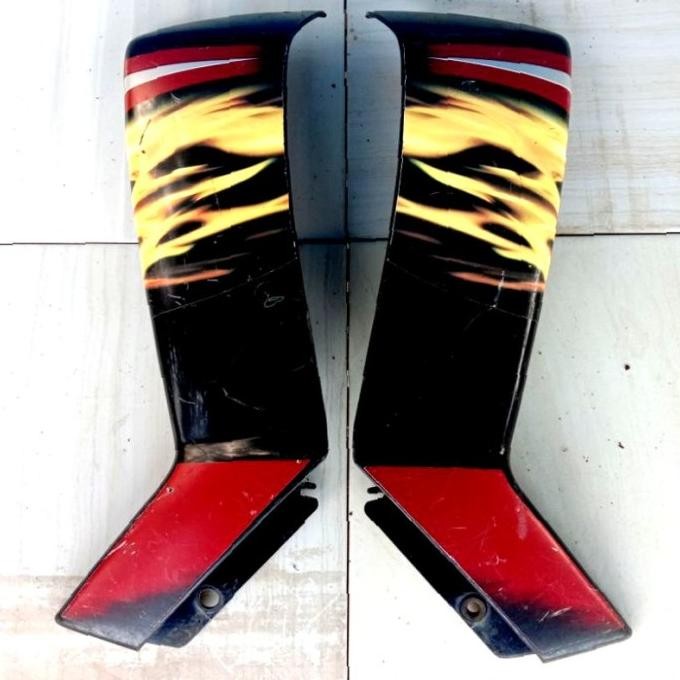 Sparepart dan Aksesoris kendaraan  Sayap Luar Kawasaki Zx 130. Original. Seken. bekas copotan  ldtu3