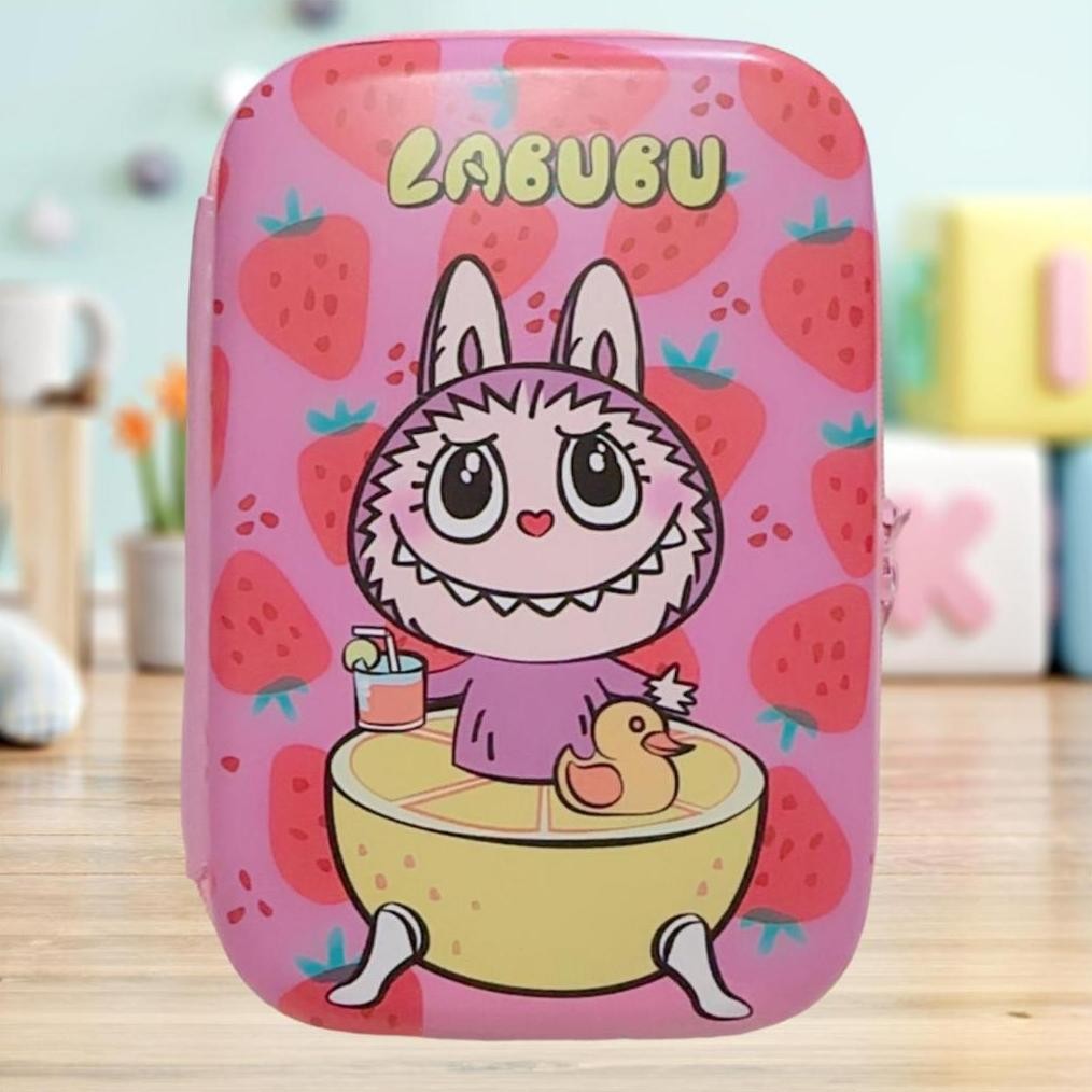 

Tempat Kotak Pensil Pulpen 3D Timbul EVA 22CM Anak Sekolah / Pencil Case Waterproof Jumbo Besar Smiggle Laki-laki Perempuan Labubu Sanrio Kuromi Cinnamon Roll Lotso AST