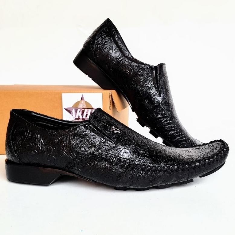 Sepatu Pantofel Playboy Pria Kulit Asli Sol Tanam Oxford