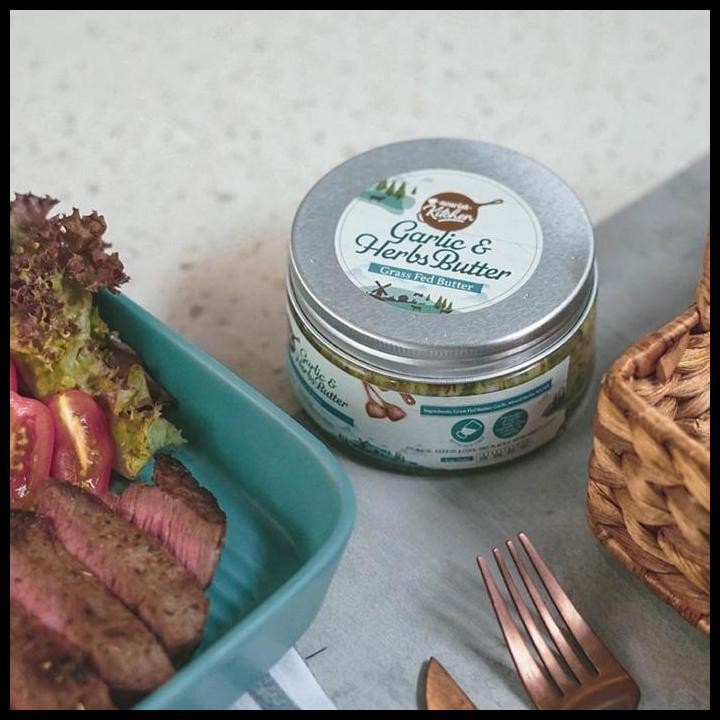 

Terlaris Garlic Herbs Butter (Grass Fed Butter) 200Gr Good Quality