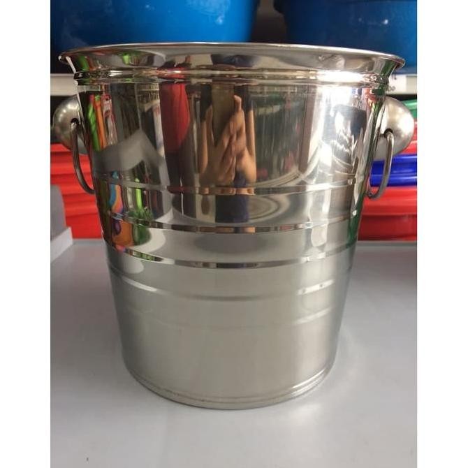 Ice Pail/Ice Bucket/Wine Bucket/ Champagne Bucket