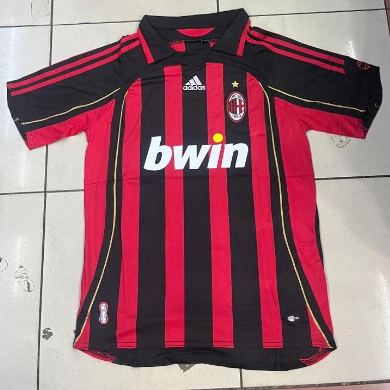 Jersey Milan Retro ls 2006 Baju Bola Milan Retro 2006 Keren Lengan Pendek TERBARUU