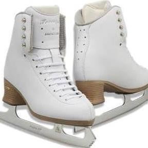 Tersedia Sepatu skating Jackson Freestyle