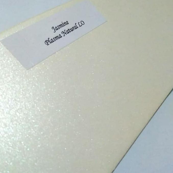 

( 50 Lembar ) Kertas Undangan / Karton Jasmine Plasma Natural 200 GsmFolio. 21.5 cm X 33 cm AST