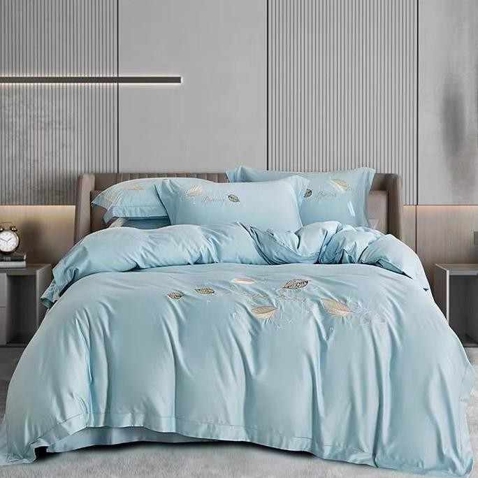 1 set isi 4 SPREI IMPORT / sprei import motif